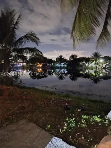 1233 SW 130 Avenue Miami FL 33184