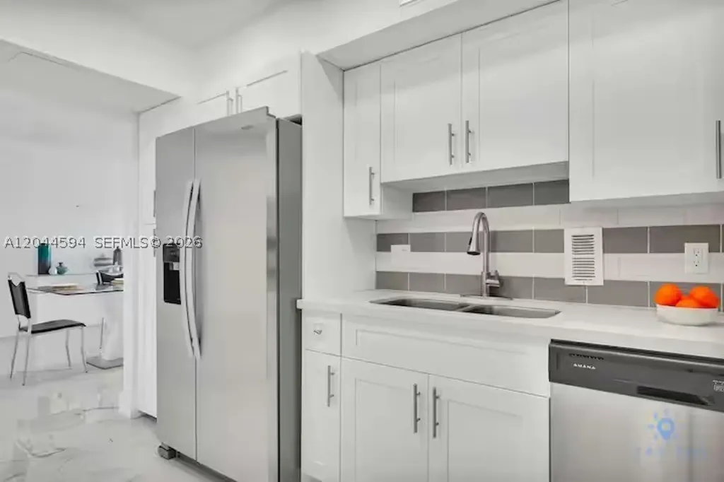 3901 S Ocean Drive Hollywood FL 33019