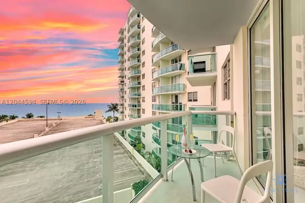 3901 S Ocean Drive Hollywood FL 33019