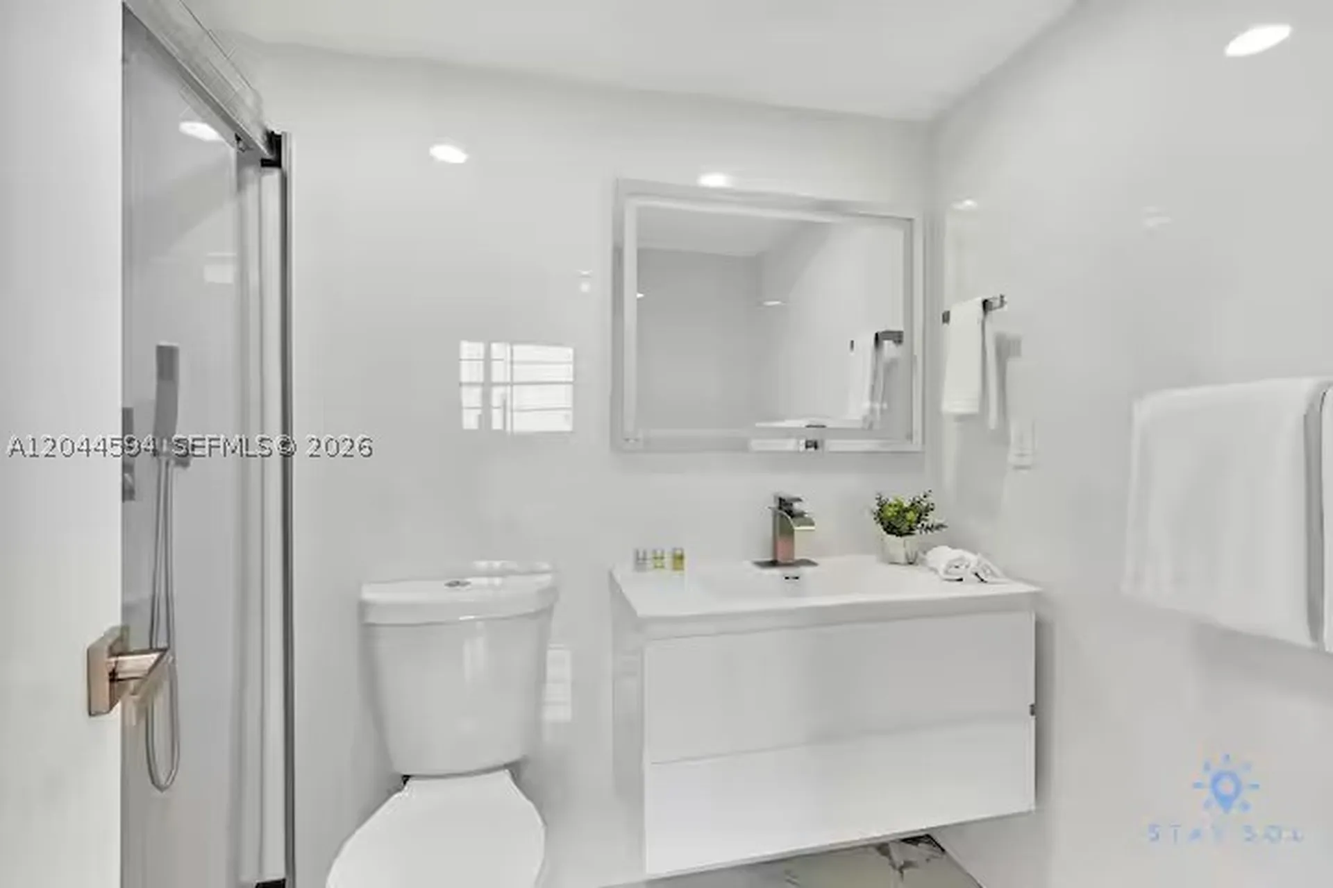 3901 S Ocean Drive Hollywood FL 33019