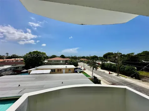 411 SW 37th Avenue Miami FL 33135