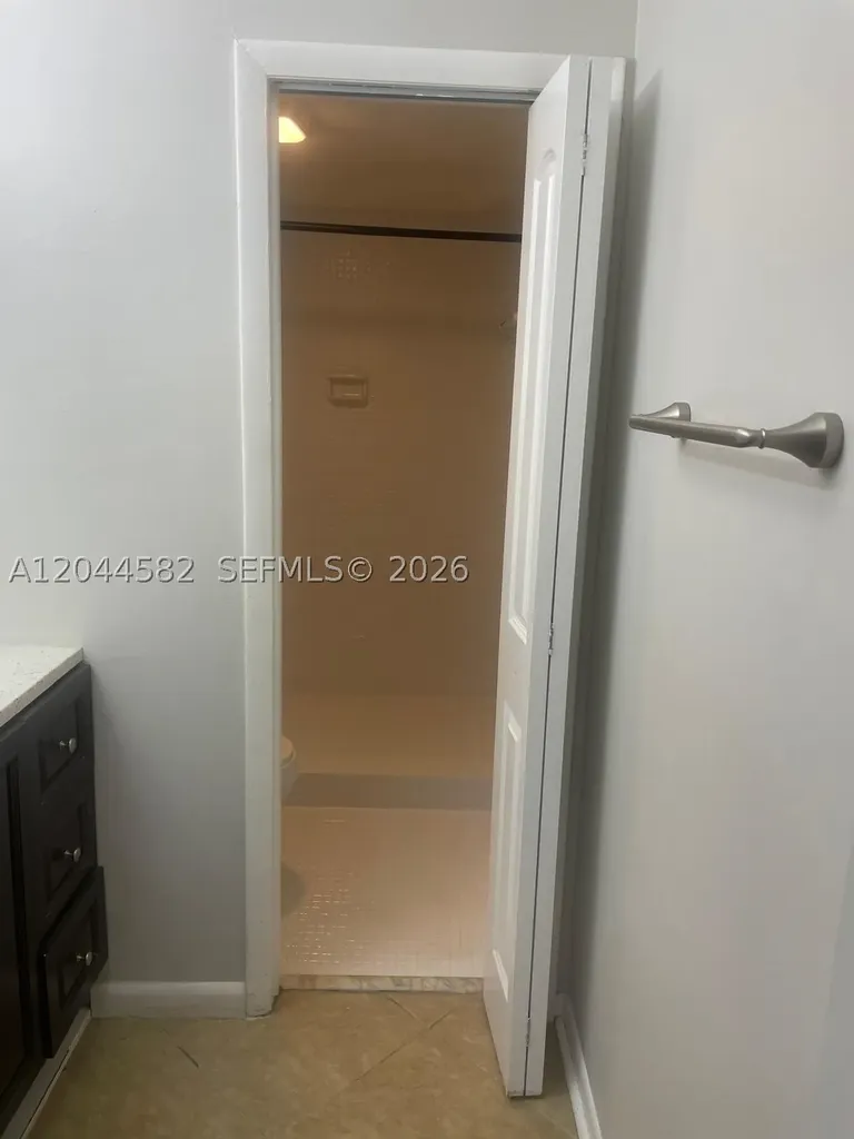 660 Tennis Club Drive Fort Lauderdale FL 33311