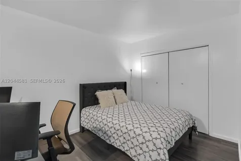7441 Wayne Avenue Miami Beach FL 33141