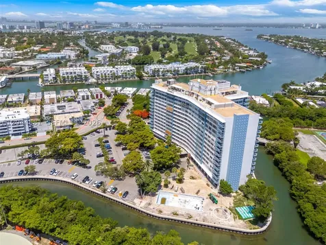 7441 Wayne Avenue Miami Beach FL 33141