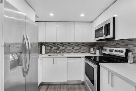 7441 Wayne Avenue Miami Beach FL 33141
