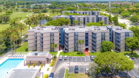 7035 NW 186th Street Hialeah FL 33015