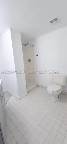 7035 NW 186th Street Hialeah FL 33015