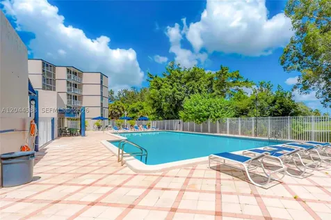 7035 NW 186th Street Hialeah FL 33015