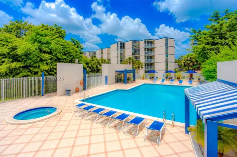 7035 NW 186th Street Hialeah FL 33015