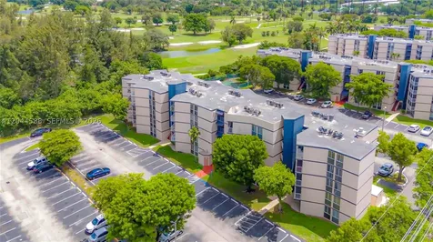 7035 NW 186th Street Hialeah FL 33015