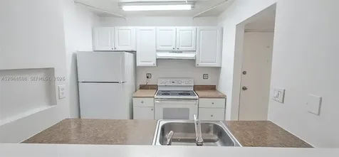 7035 NW 186th Street Hialeah FL 33015