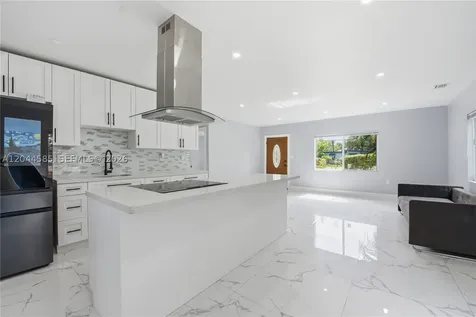12475 NW 10th Avenue North Miami FL 33168