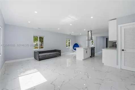 12475 NW 10th Avenue North Miami FL 33168