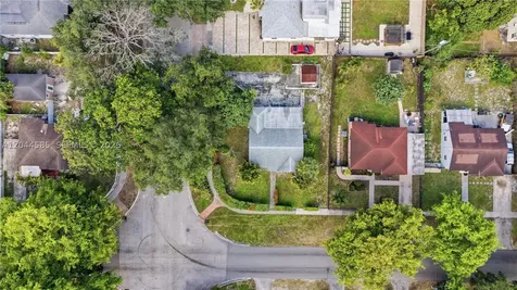 12475 NW 10th Avenue North Miami FL 33168