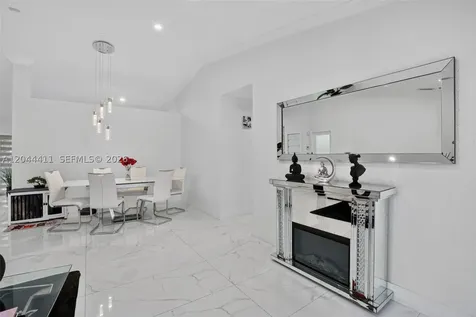 17075 SW 145th Avenue Miami FL 33177