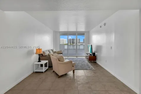 18100 N Bay Road Sunny Isles Beach FL 33160