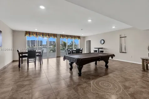 18100 N Bay Road Sunny Isles Beach FL 33160