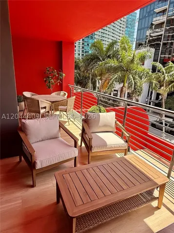 90 NE 32 Miami FL 33137