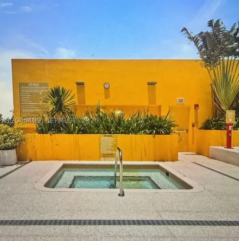 90 NE 32 Miami FL 33137