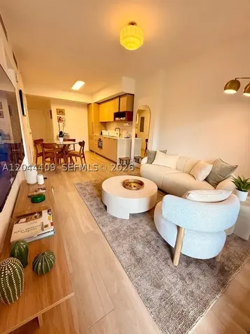 90 NE 32 Miami FL 33137