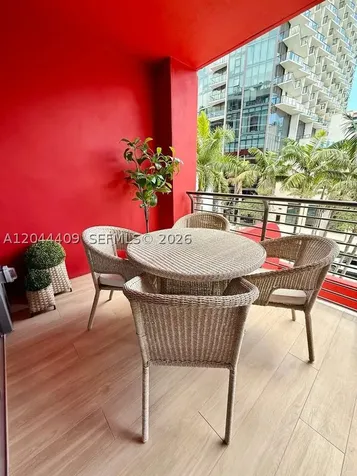 90 NE 32 Miami FL 33137