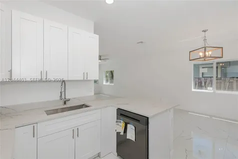 731 SW 6th Street Dania Beach FL 33004