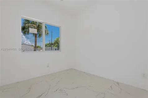 731 SW 6th Street Dania Beach FL 33004