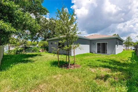 731 SW 6th Street Dania Beach FL 33004