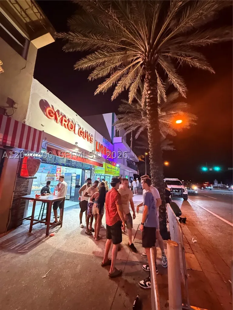 3013 E Las Olas Boulevard Fort Lauderdale FL 33316