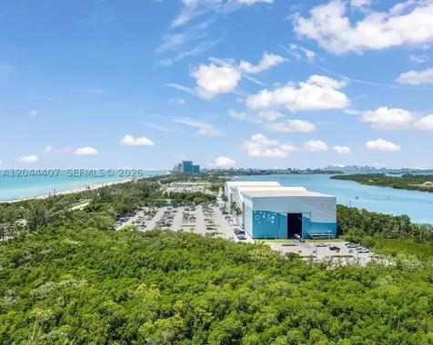 100 Bayview Drive Sunny Isles Beach FL 33160
