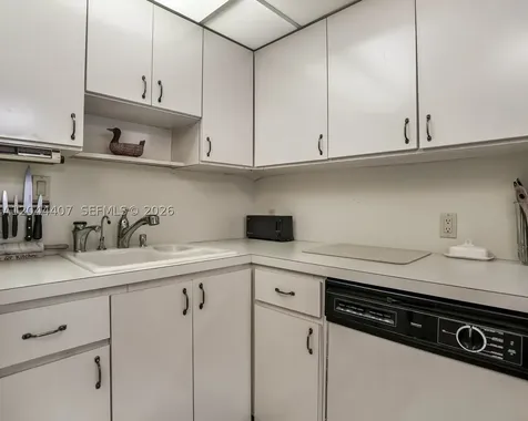 100 Bayview Drive Sunny Isles Beach FL 33160