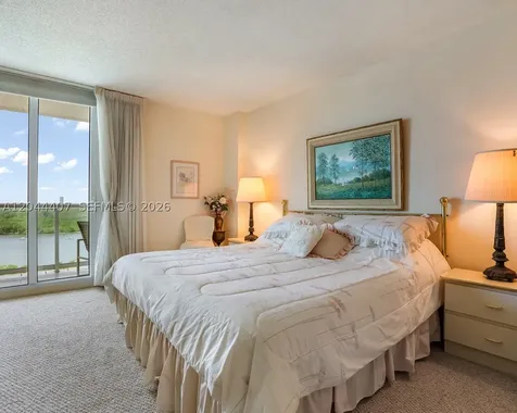 100 Bayview Drive Sunny Isles Beach FL 33160