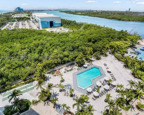 100 Bayview Drive Sunny Isles Beach FL 33160