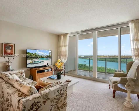 100 Bayview Drive Sunny Isles Beach FL 33160