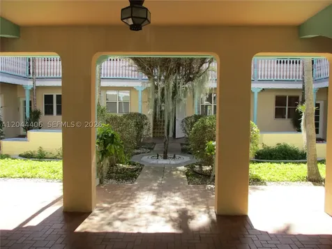736 13th Street Miami Beach FL 33139