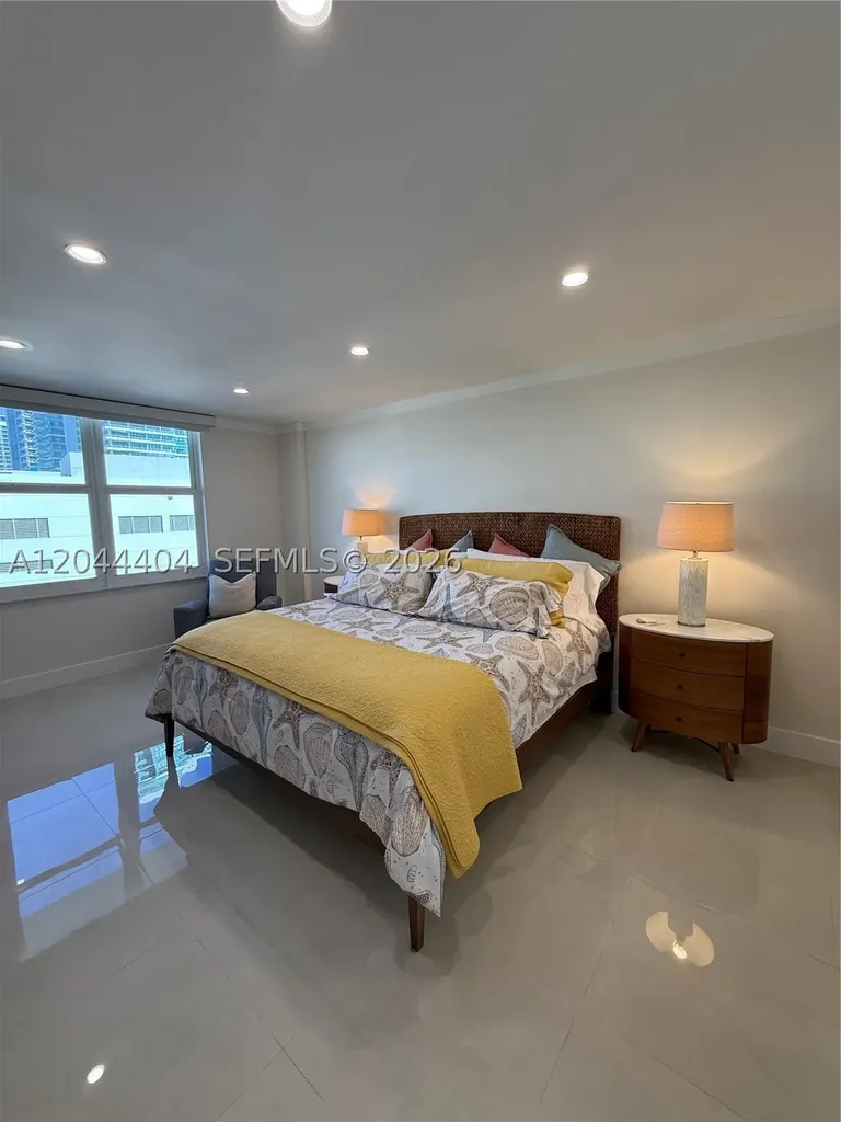 3725 S Ocean Drive Hollywood FL 33019