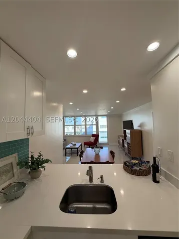3725 S Ocean Drive Hollywood FL 33019
