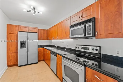 401 69th Street Miami Beach FL 33141