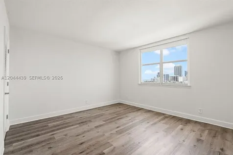 401 69th Street Miami Beach FL 33141