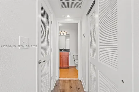 401 69th Street Miami Beach FL 33141