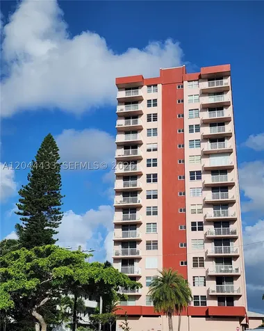 3161 S Ocean Drive Hallandale Beach FL 33009