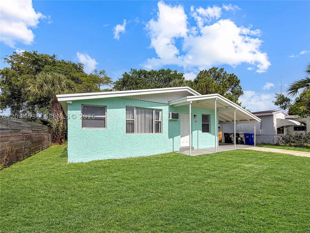 533 NW 15th Way Fort Lauderdale FL 33311