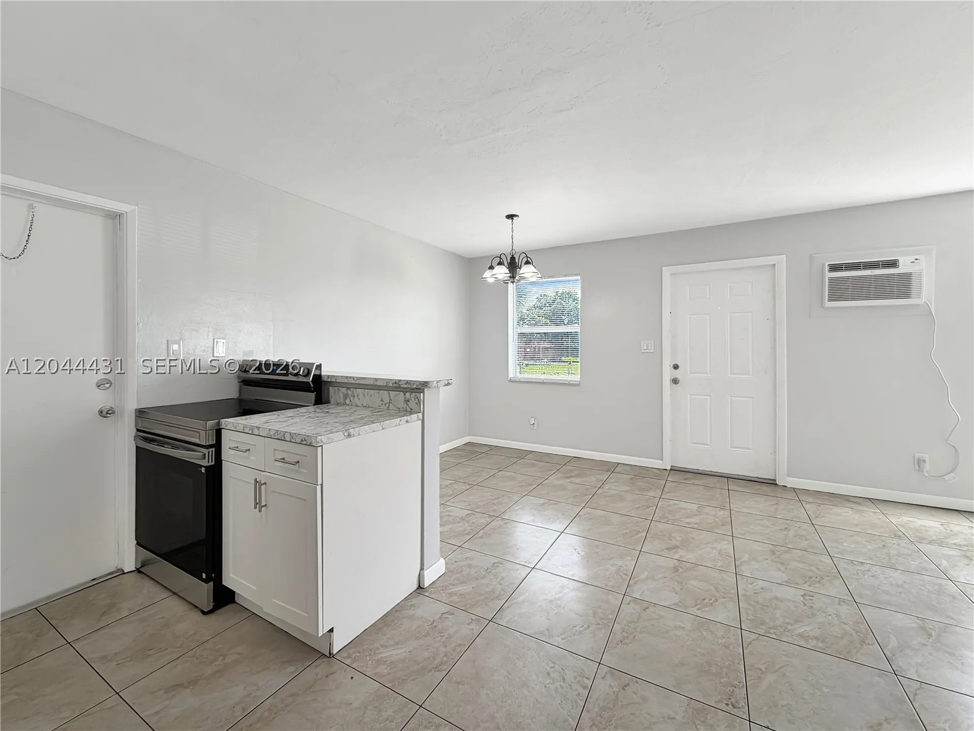 533 NW 15th Way Fort Lauderdale FL 33311