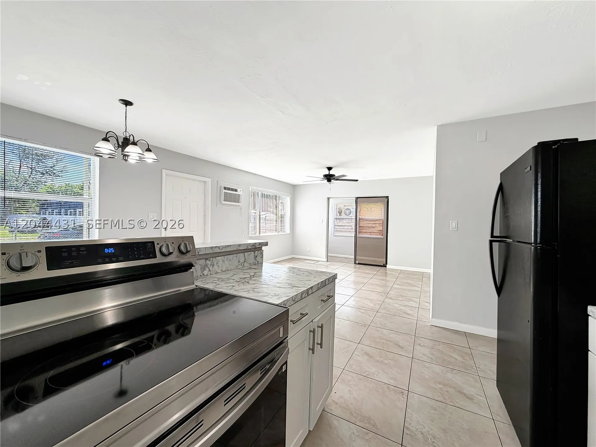 533 NW 15th Way Fort Lauderdale FL 33311