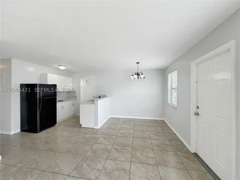 533 NW 15th Way Fort Lauderdale FL 33311