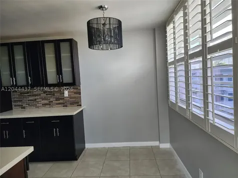 3161 S Ocean Drive Hallandale Beach FL 33009
