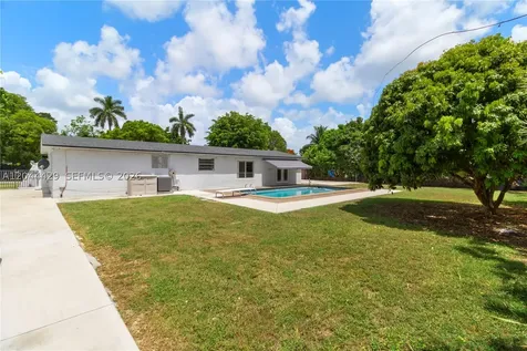 29925 SW 168th Court Homestead FL 33030