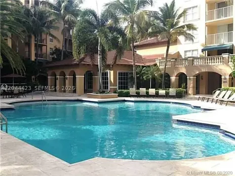 19501 E Country Club Drive Aventura FL 33180