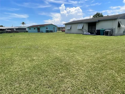 14253 SW 107th Place Miami FL 33176