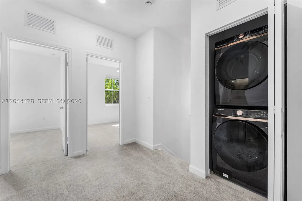 4669 NW 118th Avenue Coral Springs FL 33076